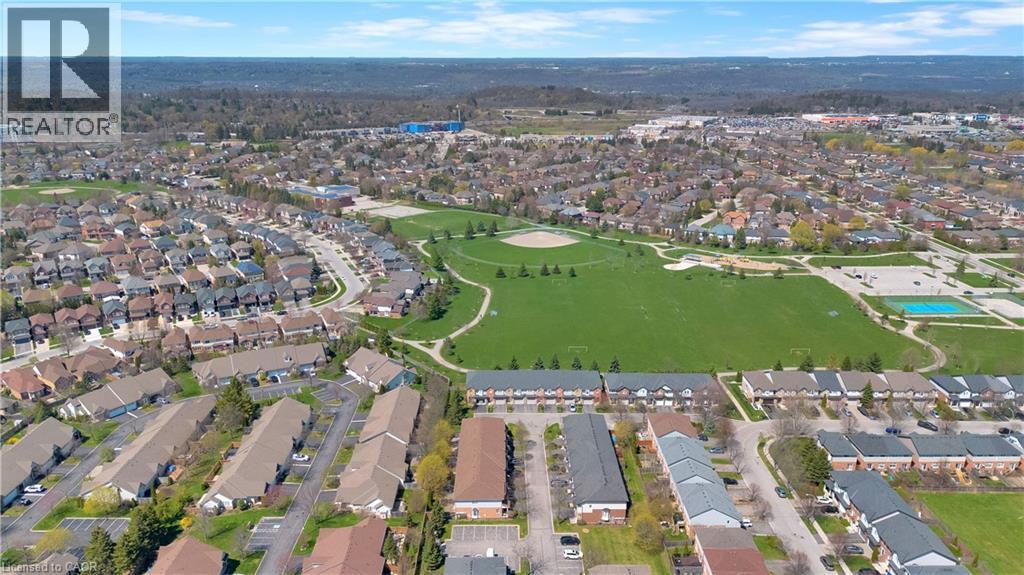 #8 232 STONEHENGE Drive - Image 39