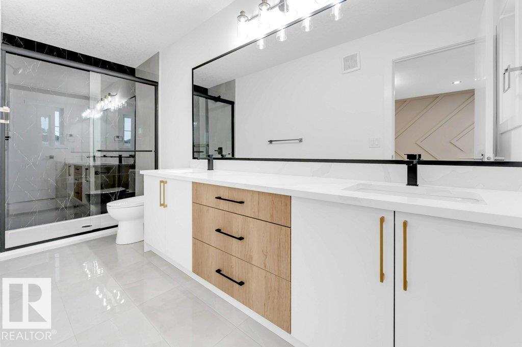 182 Pacific Drive - Image 23