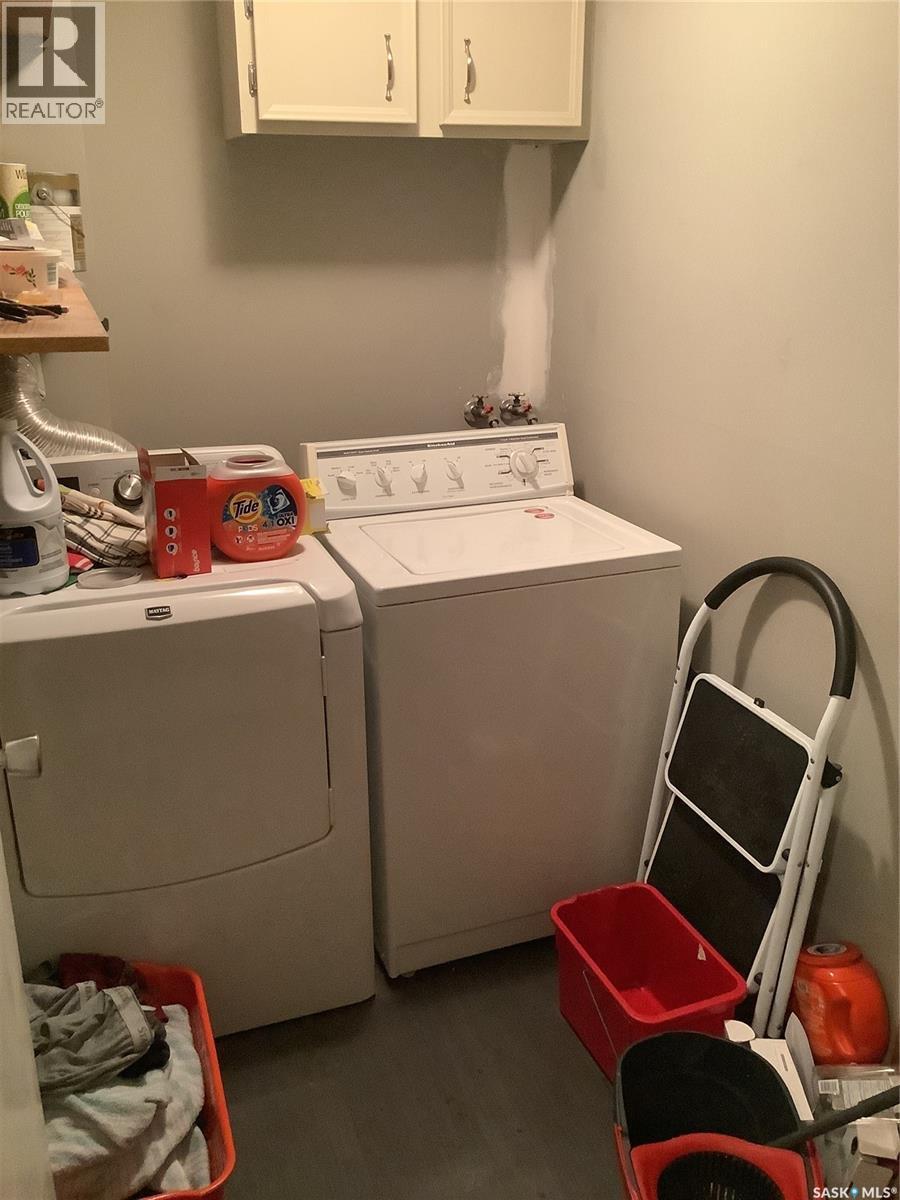 #204 610 Hilliard STREET W - 8