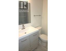 1329 Montclair Drive, Oakville, ON L6H1Z3 Photo 14
