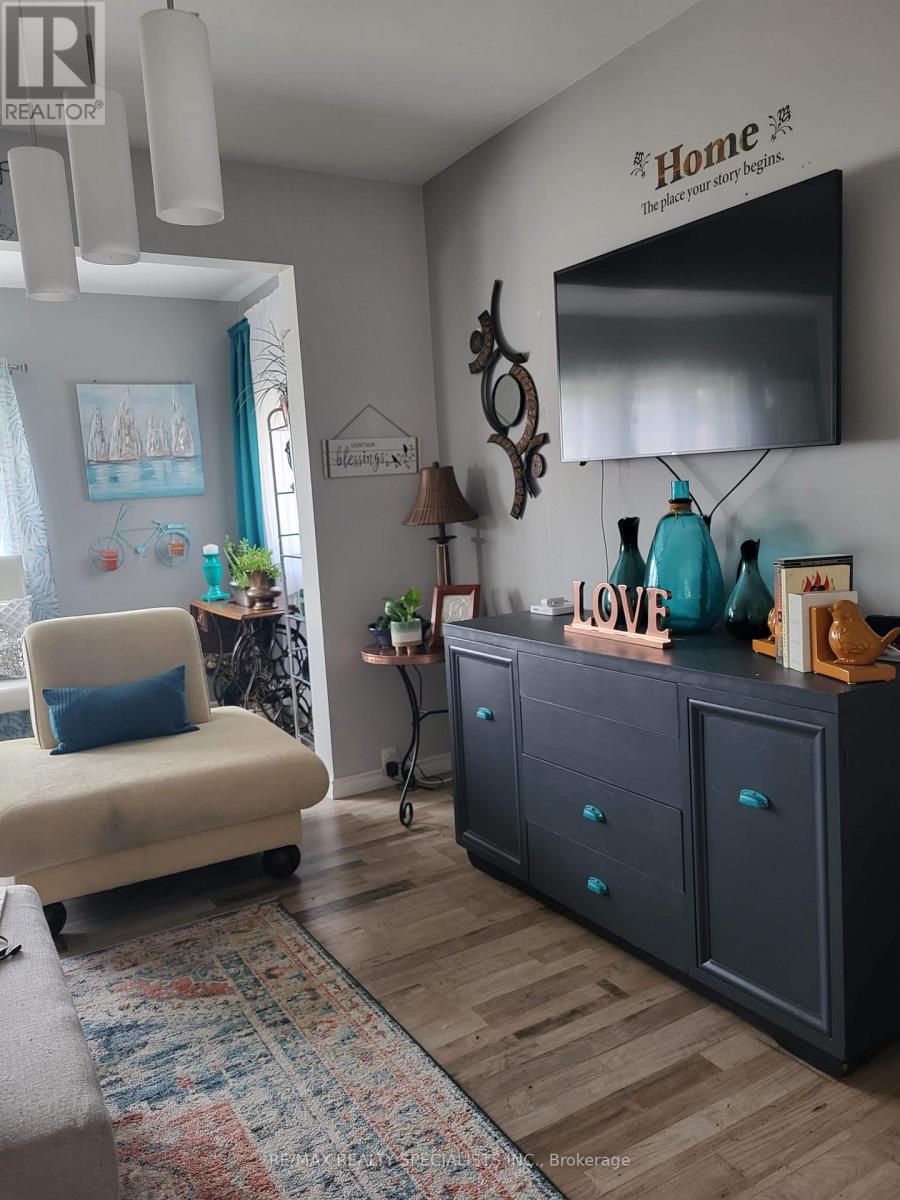 314 JARVIS STREET - 4