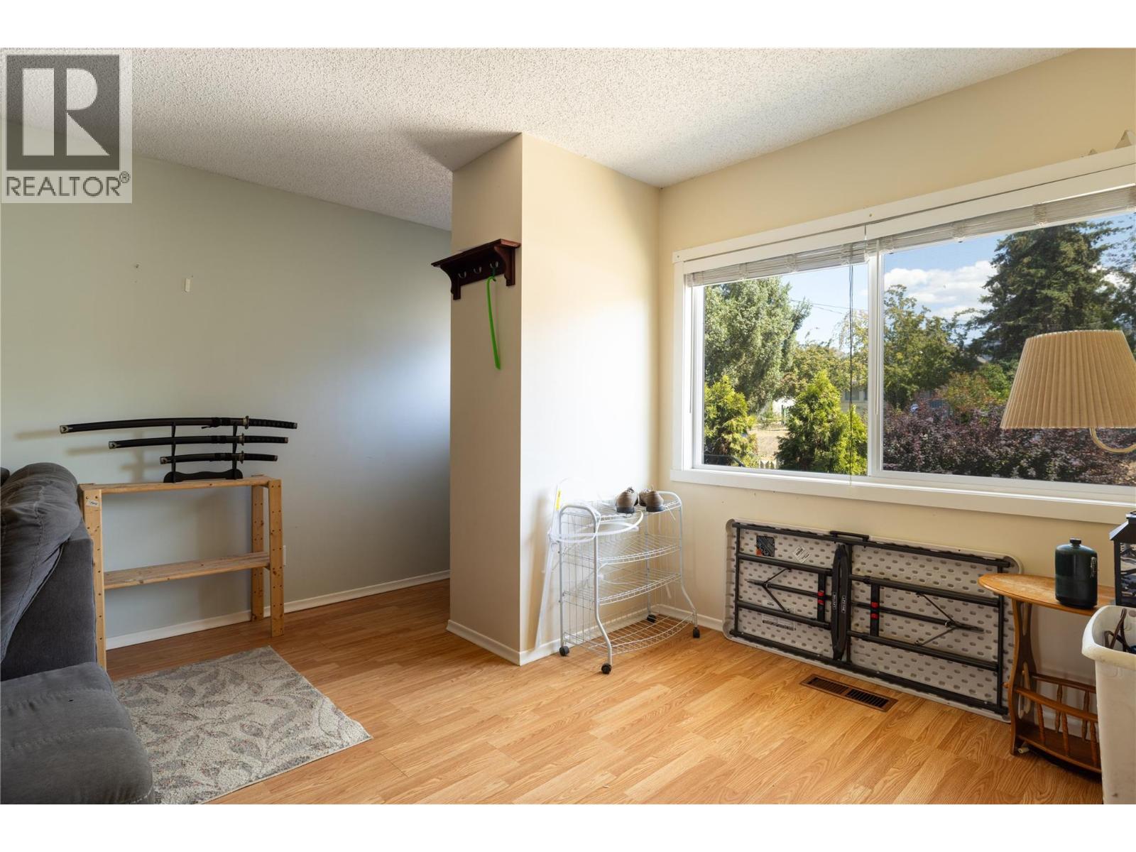 3004 38 Street, Vernon