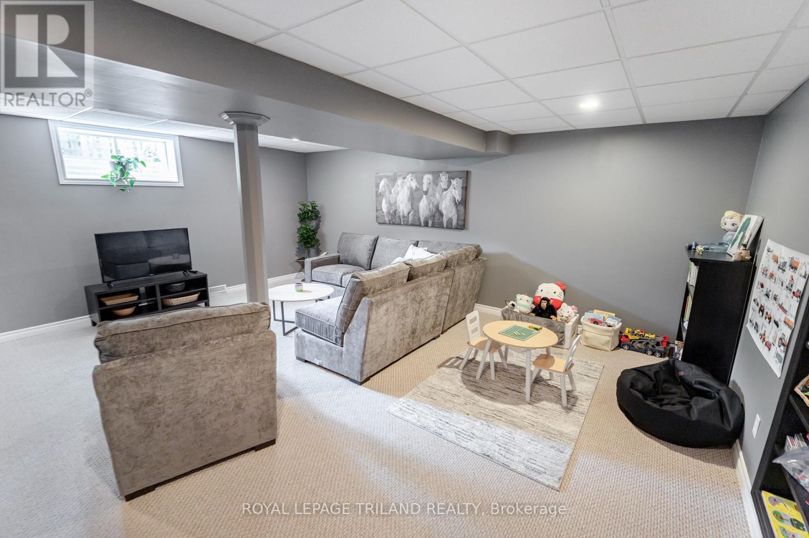 446 SOUTH LEAKSDALE CIRCLE - Image 35