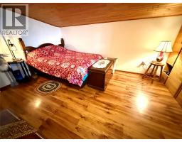 1094 Wanjoff Road, Robson, BC V0G1X0 Photo 18