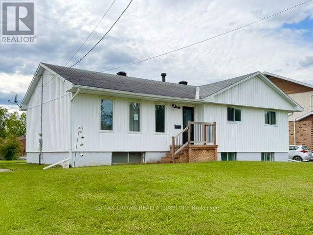 4 NIAGARA STREET - 1