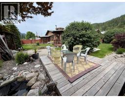 1094 Wanjoff Road, Robson, BC V0G1X0 Photo 42