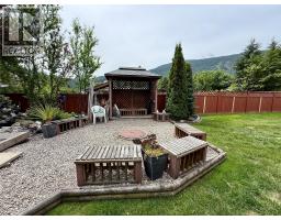 1094 Wanjoff Road, Robson, BC V0G1X0 Photo 44