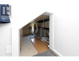 1048 Woodsworth Road, Gibsons, BC V0N1V7 Photo 30