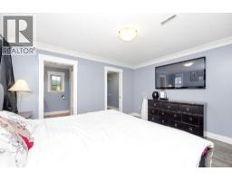 1048 Woodsworth Road, Gibsons, BC V0N1V7 Photo 20