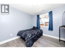1048 Woodsworth Road, Gibsons, BC V0N1V7 Photo 25