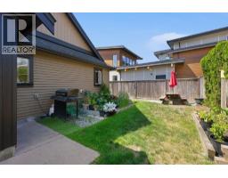 1048 Woodsworth Road, Gibsons, BC V0N1V7 Photo 39