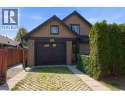 1048 Woodsworth Road, Gibsons, BC V0N1V7 Photo 38
