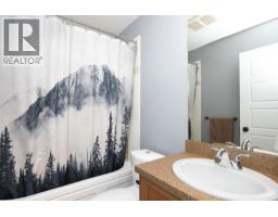 1048 Woodsworth Road, Gibsons, BC V0N1V7 Photo 23