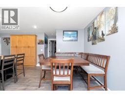 1048 Woodsworth Road, Gibsons, BC V0N1V7 Photo 14