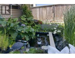 1048 Woodsworth Road, Gibsons, BC V0N1V7 Photo 36