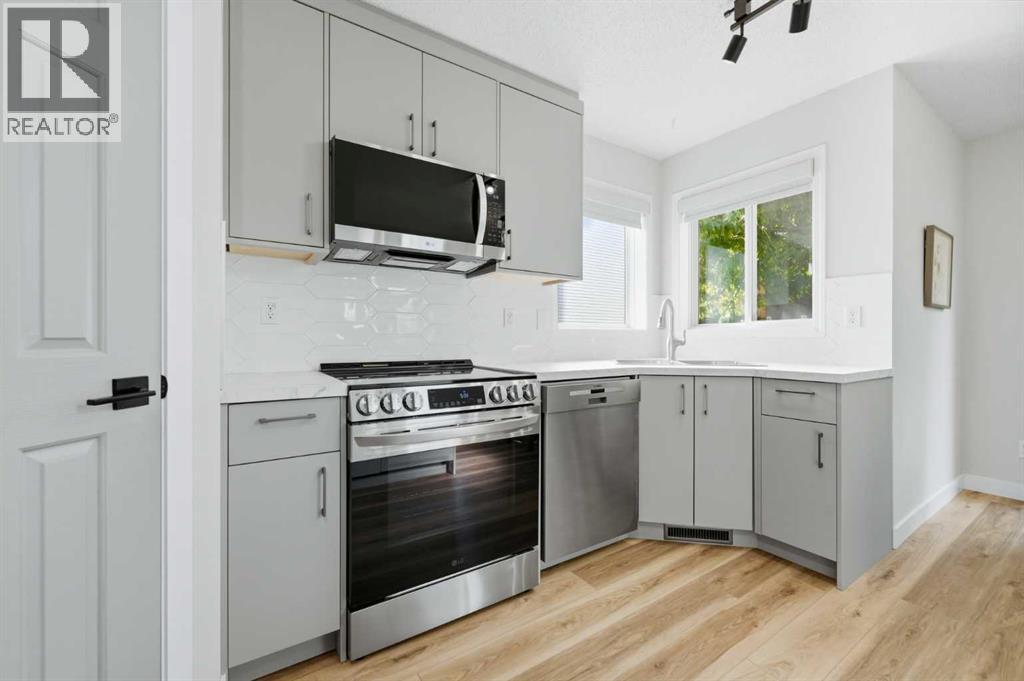72 Arbour Crest Road NW - 9