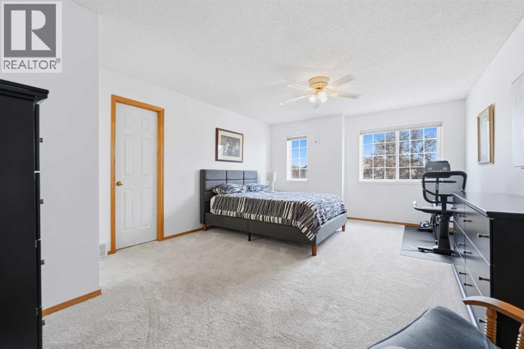 72 Arbour Crest Road NW - 16