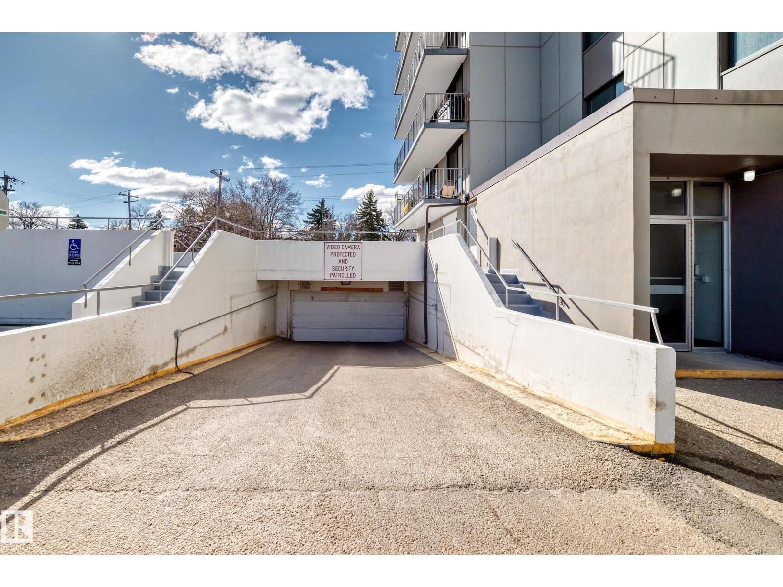 #405 10135 Saskatchewan DR NW - 55
