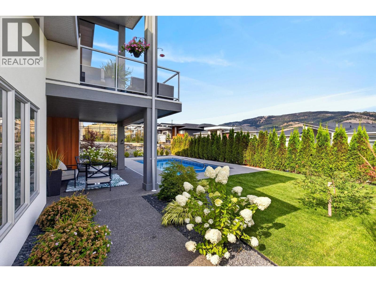 887 Loseth Drive - Image 3