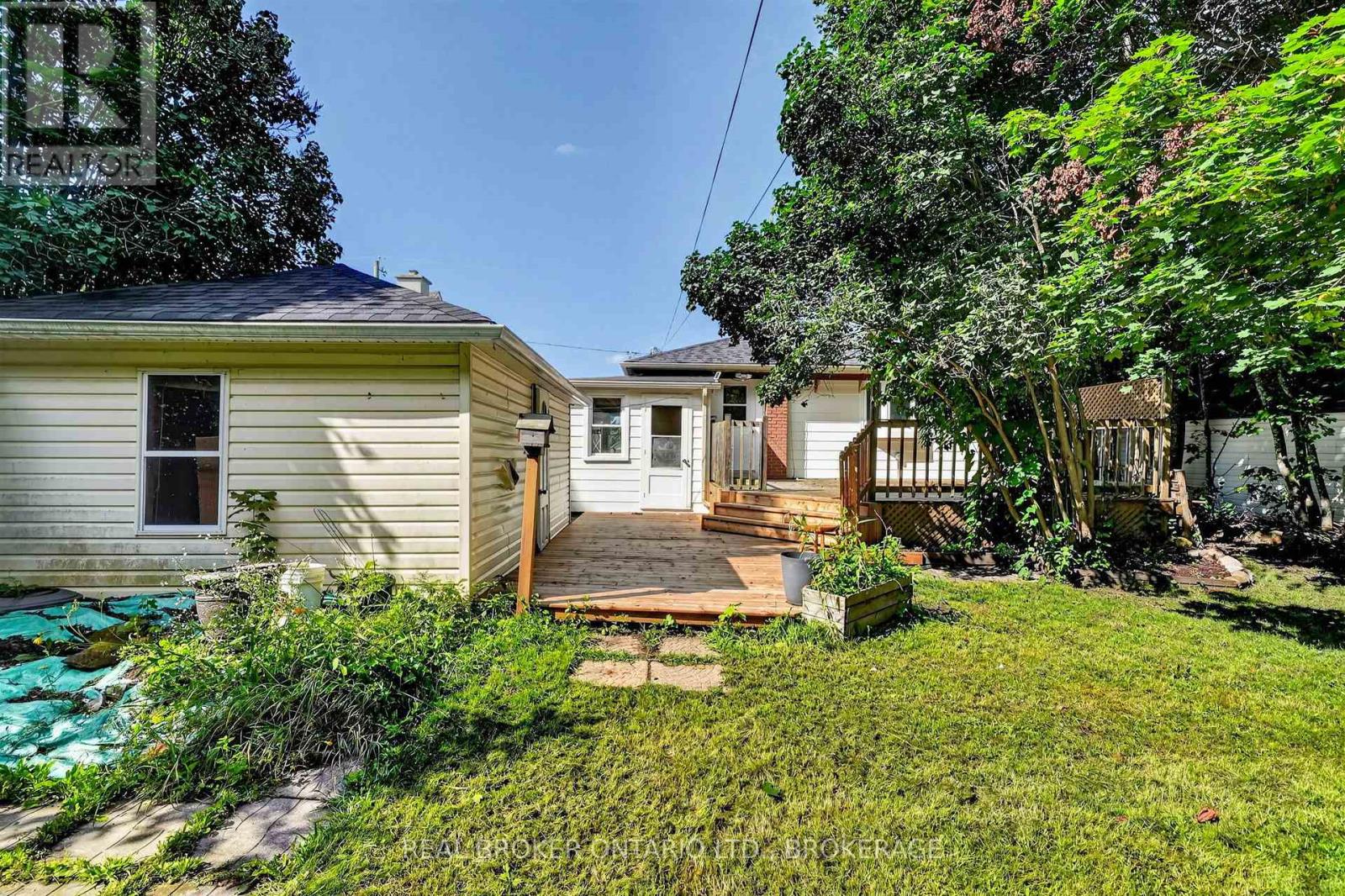 48 BRYDEN AVENUE - Image 44