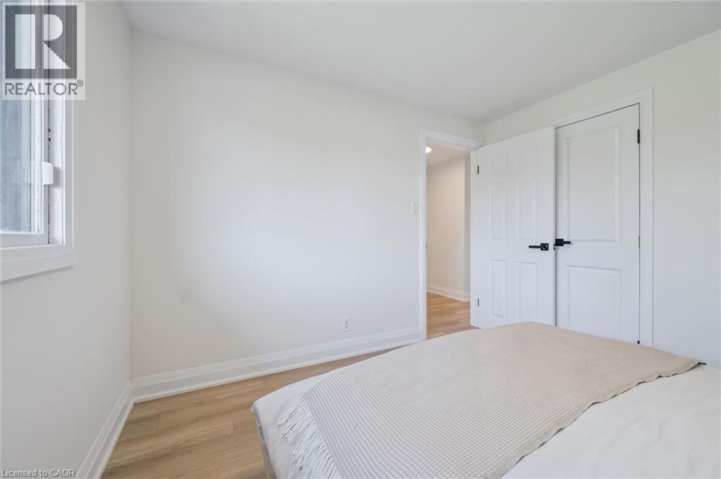 299 DALE Crescent - Image 18