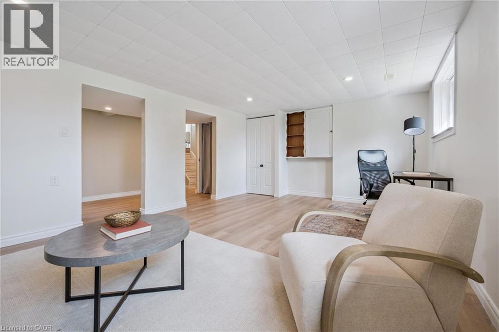 299 DALE Crescent - 27