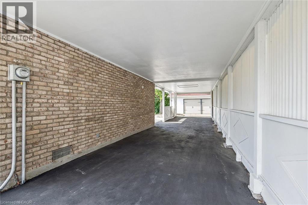 299 DALE Crescent - 38