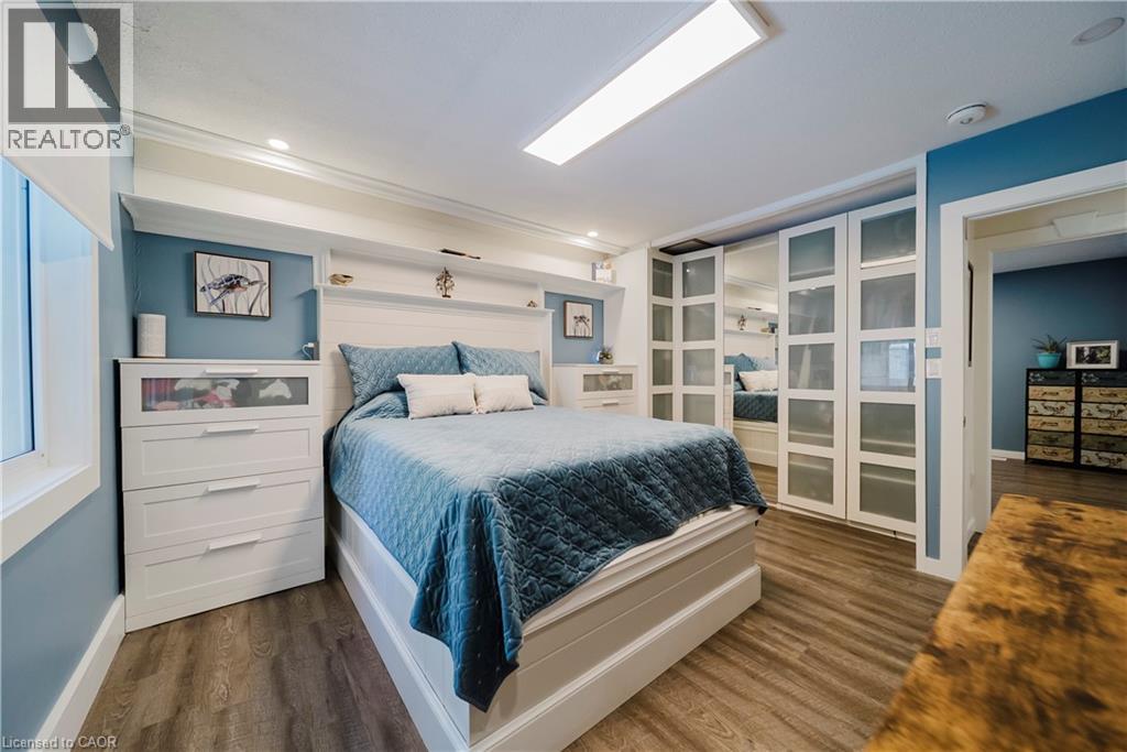99 JOHN Street W - Image 21