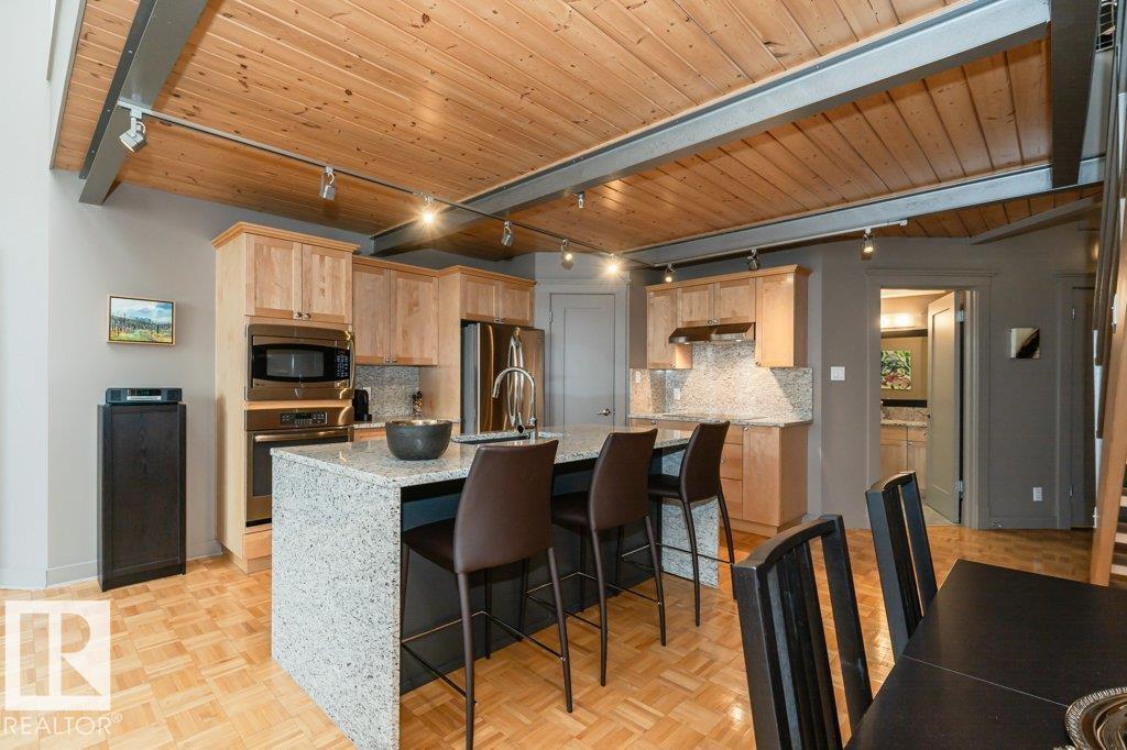 #203 10009 102 AV NW - Image 22