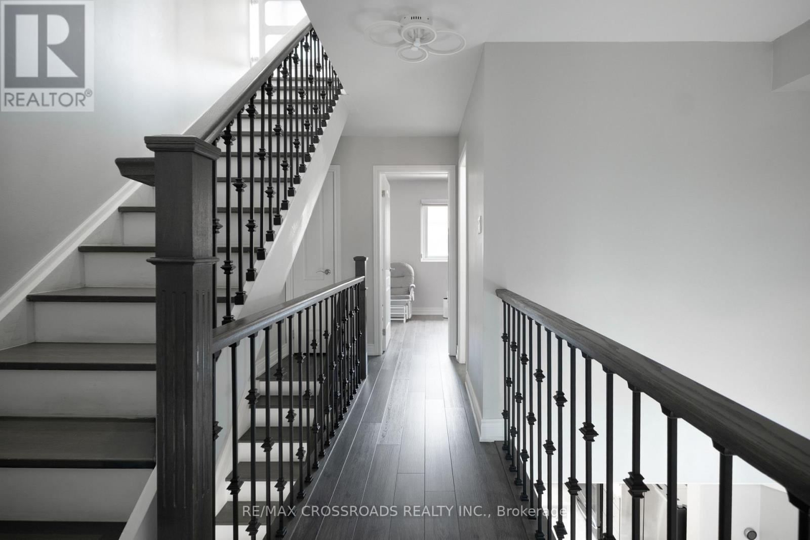 #7 20 HAINFORD STREET - 19