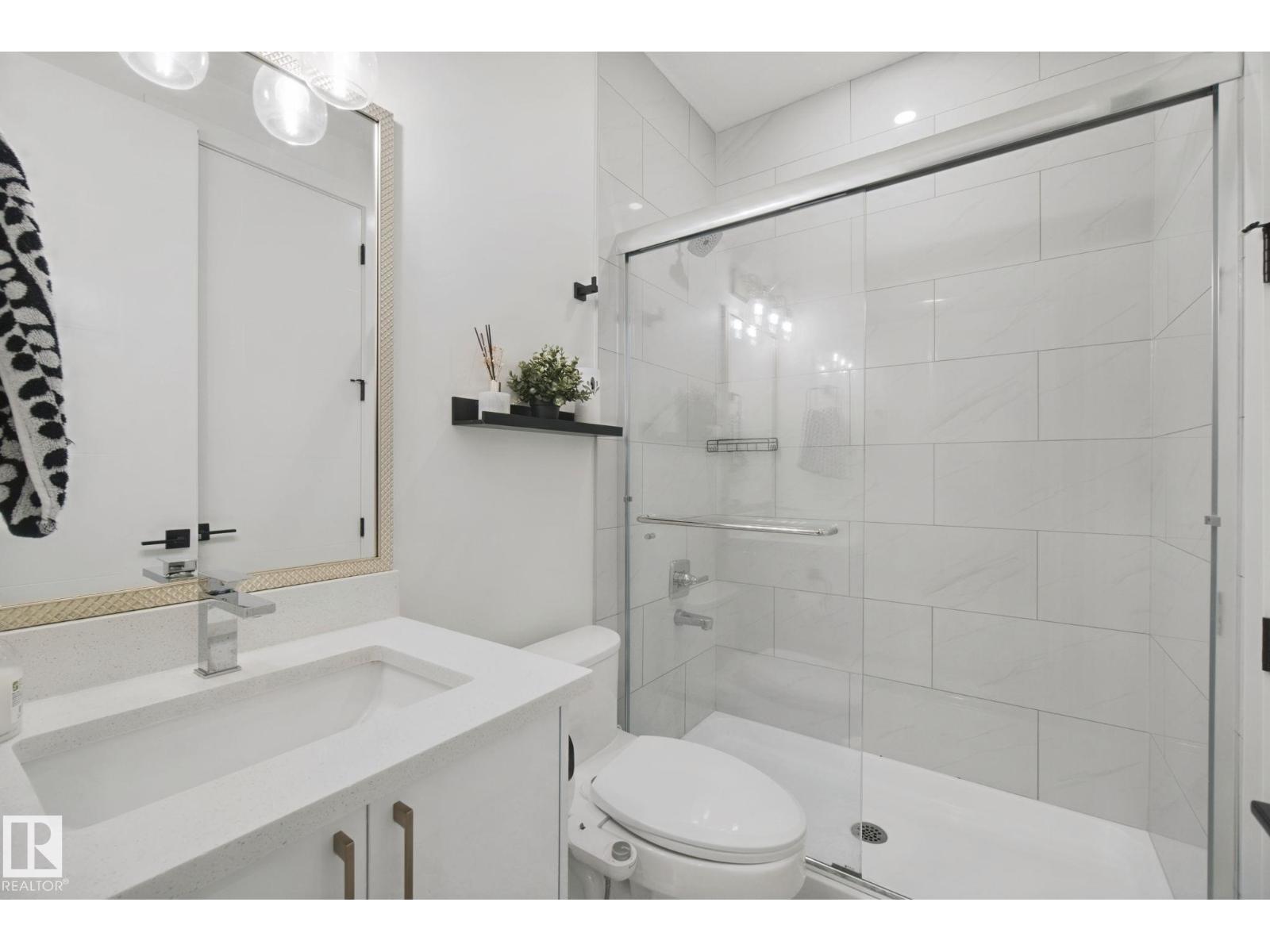 4820 174 AV NW - Image 23