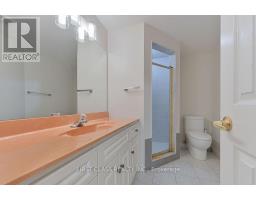 2 Wainwright Avenue, Richmond Hill, ON L4C5R5 Photo 45