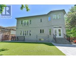 2 Wainwright Avenue, Richmond Hill, ON L4C5R5 Photo 50