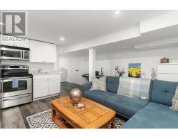 Lower - 329 Runnymede Road, Toronto, ON M6S2Y5 Photo 6