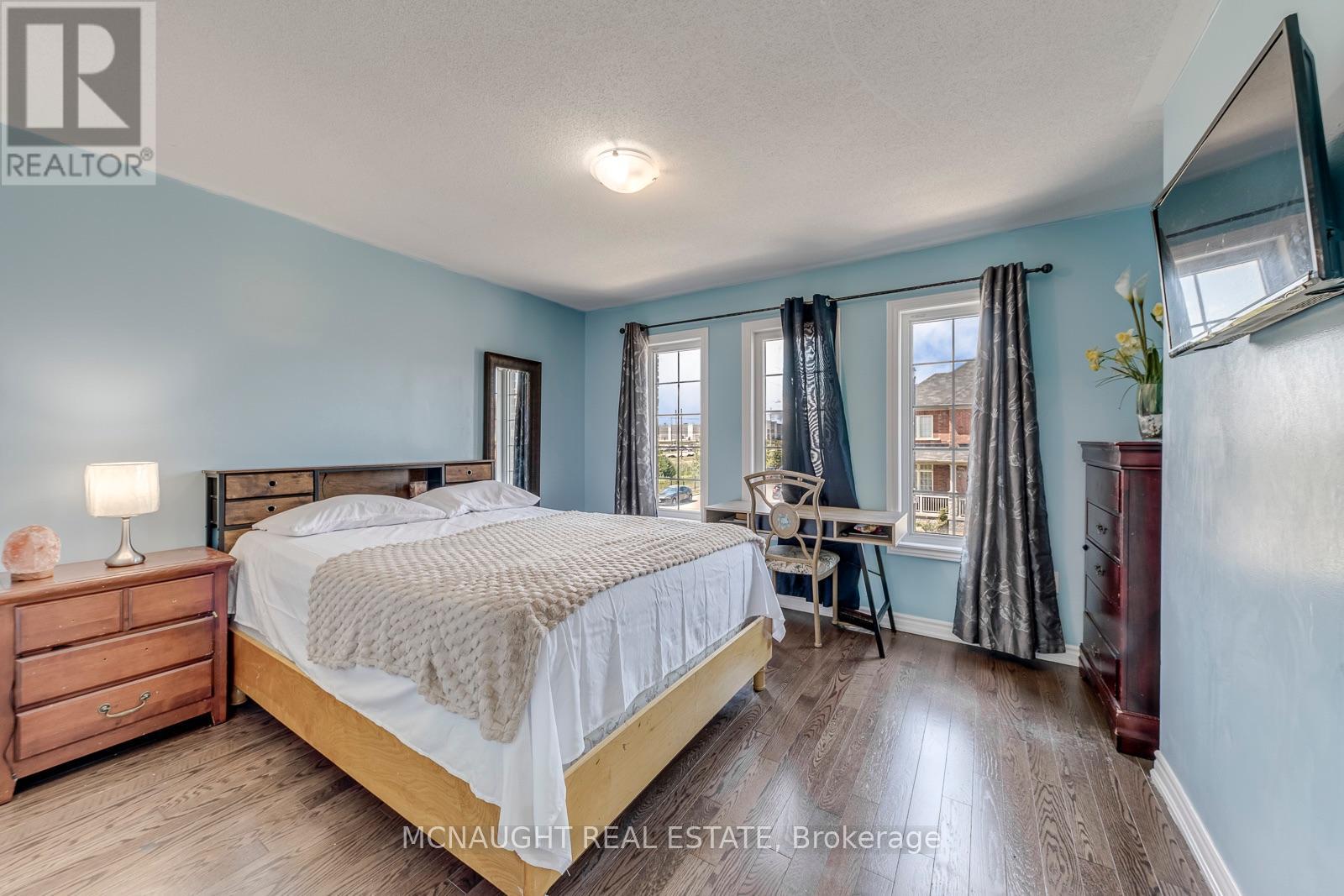 78 FOLGATE CRESCENT - Image 34