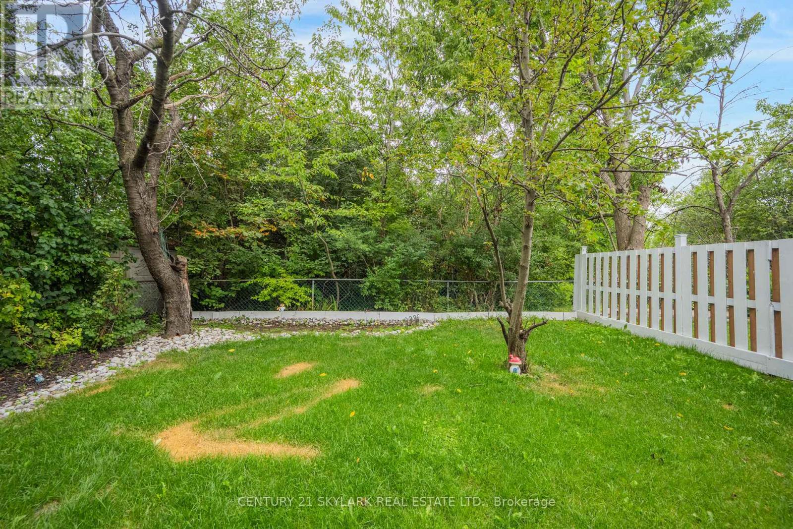 71 ABELL DRIVE S - 42
