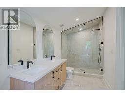 37 Wesley Avenue, Mississauga, ON L5H2M6 Photo 24