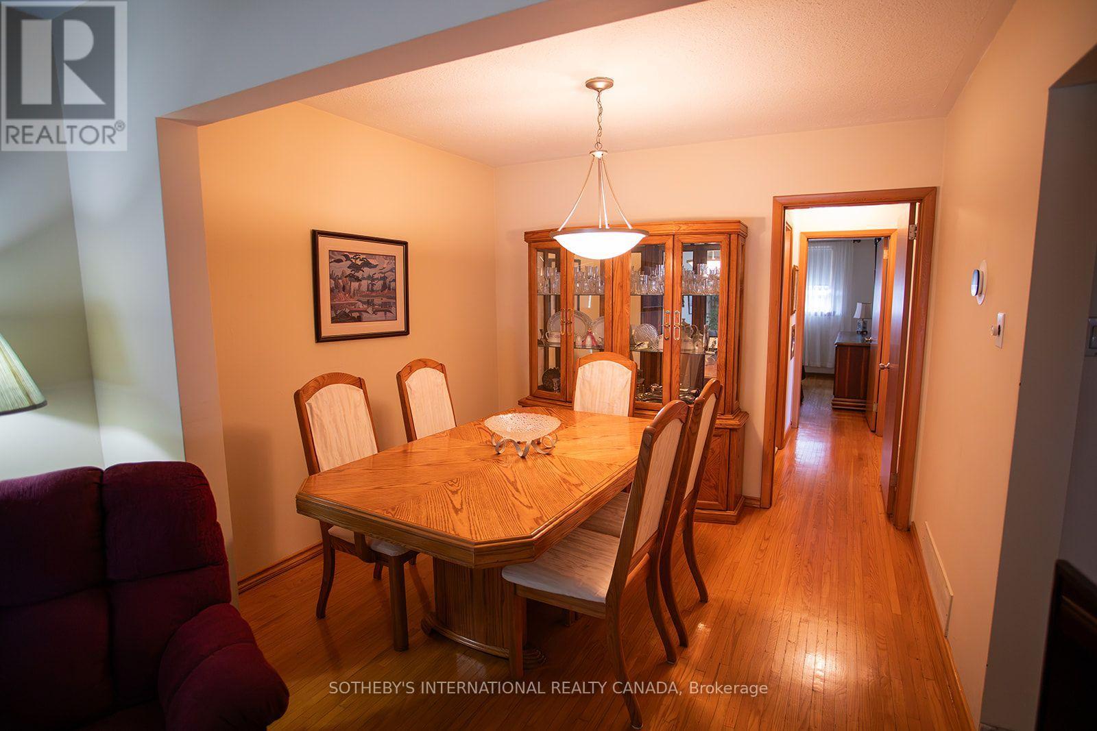 12 WATERBURY DRIVE - 4