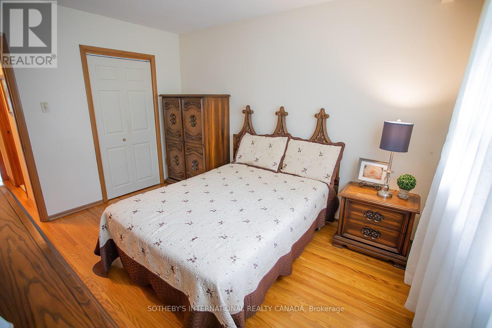 12 WATERBURY DRIVE - 8