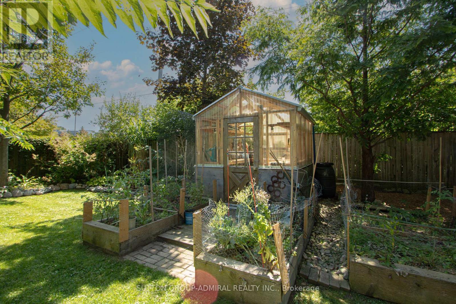 59 BRECKENRIDGE CRESCENT - Image 35