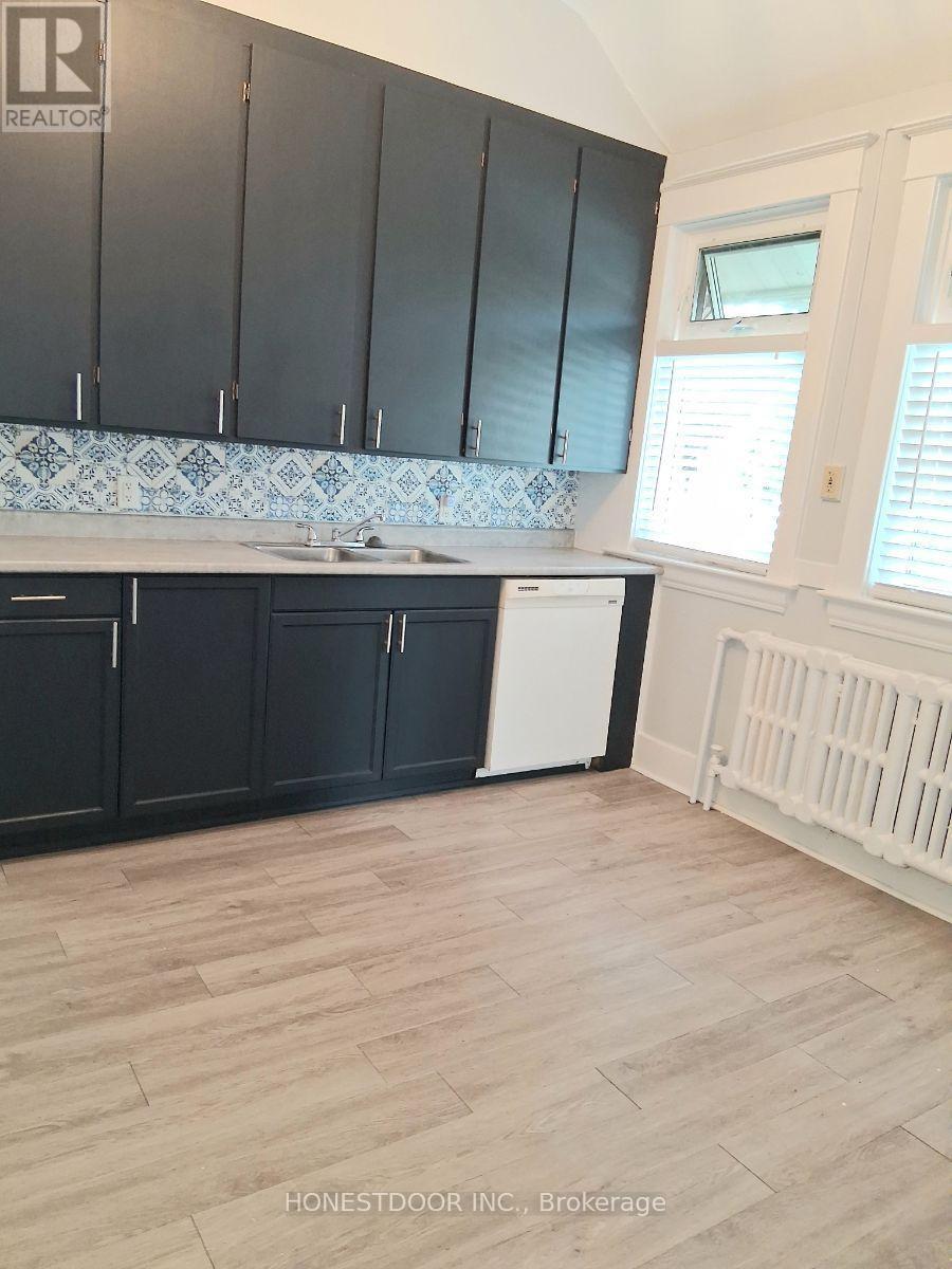 228 ARCHIBALD STREET S - 18