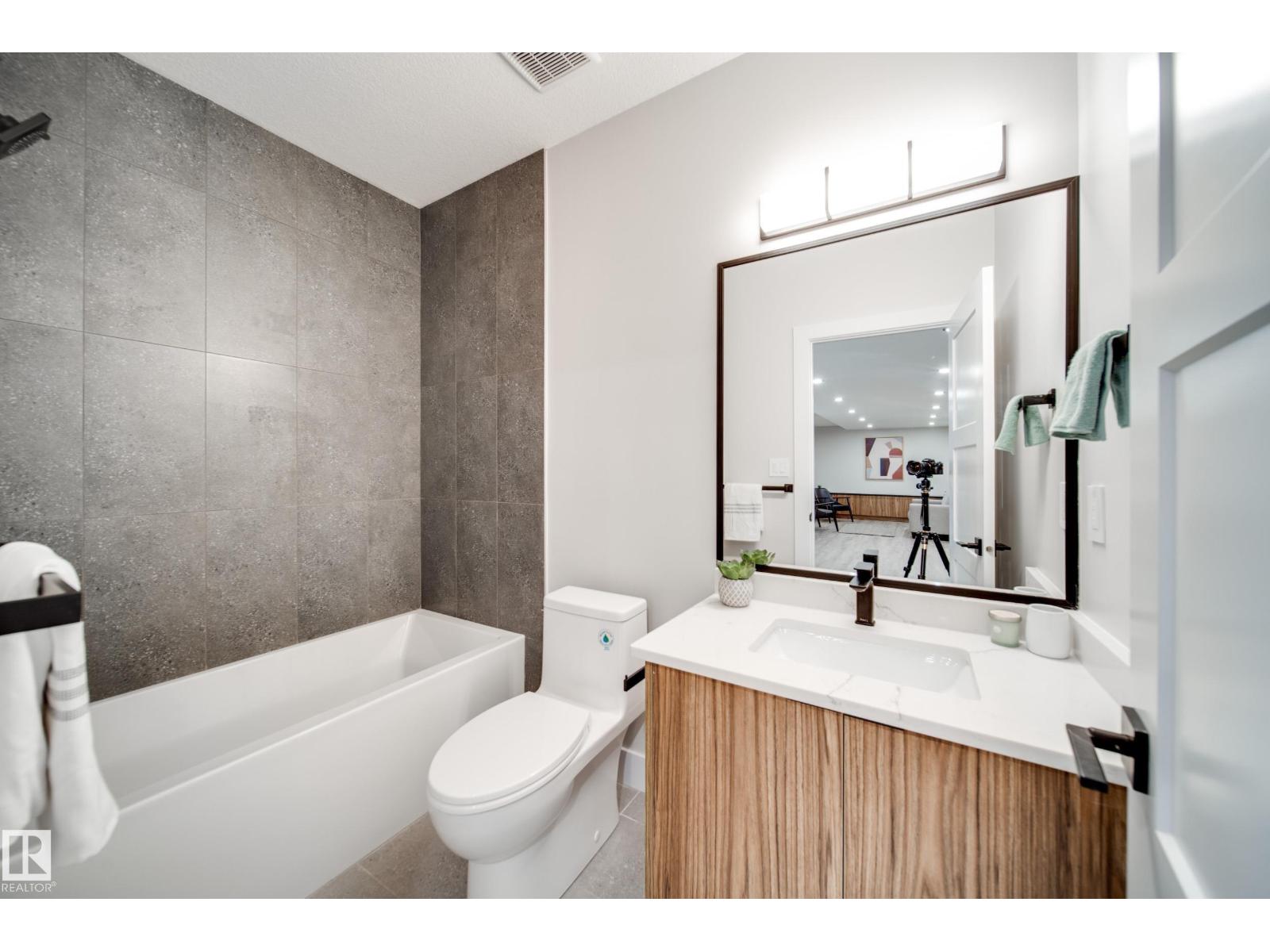 9625 101 ST NW - Image 50