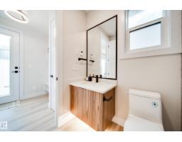 9625 101 St Nw, Edmonton, AB T5K0W7 Photo 20