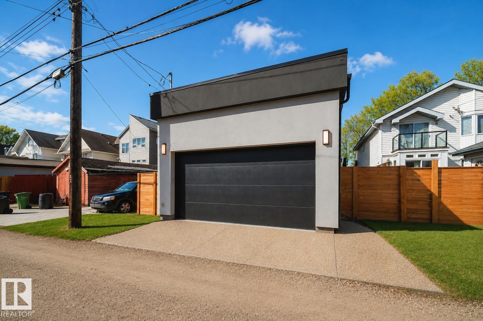 9625 101 ST NW - 59
