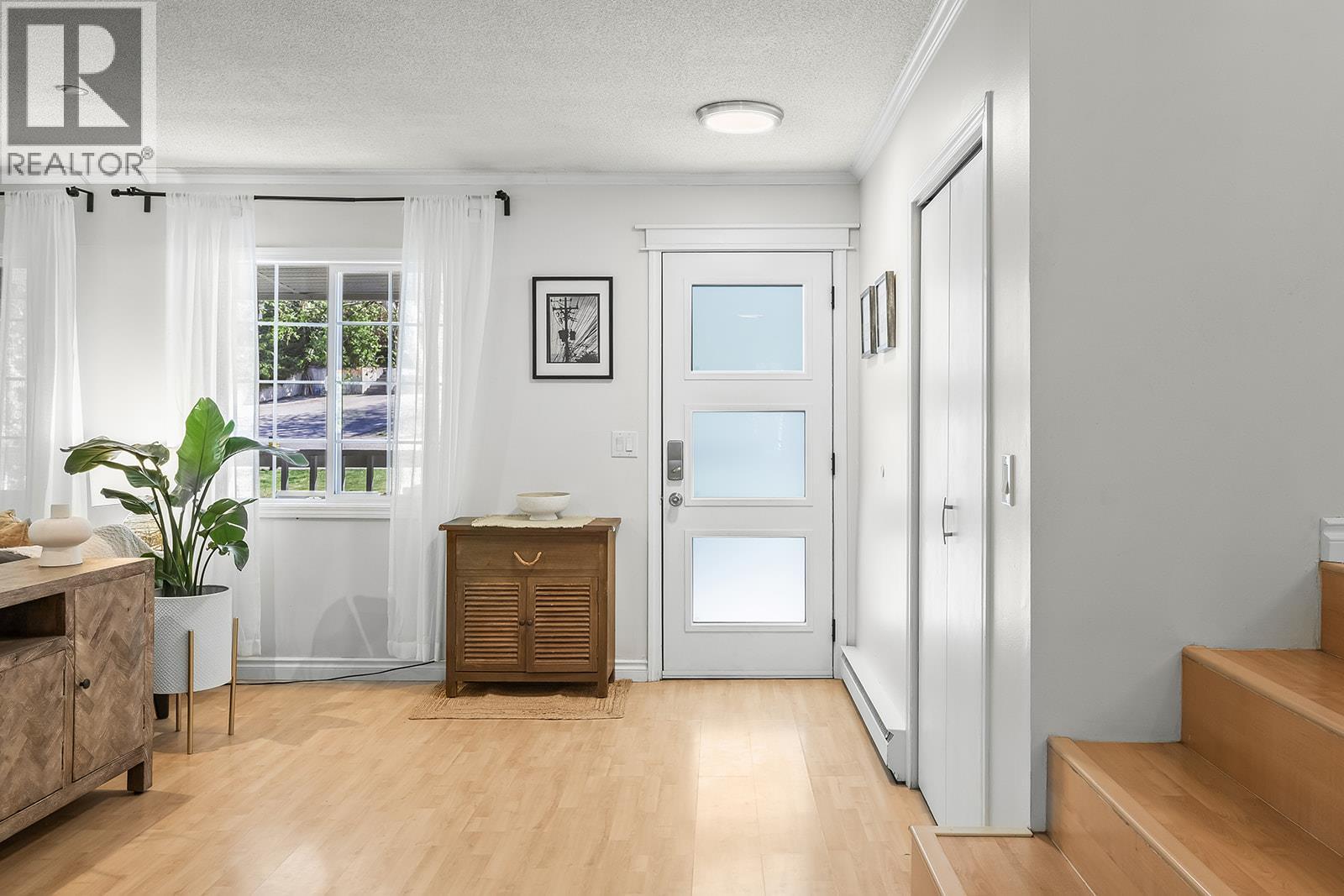 1650 Hollywood Road S - Image 4