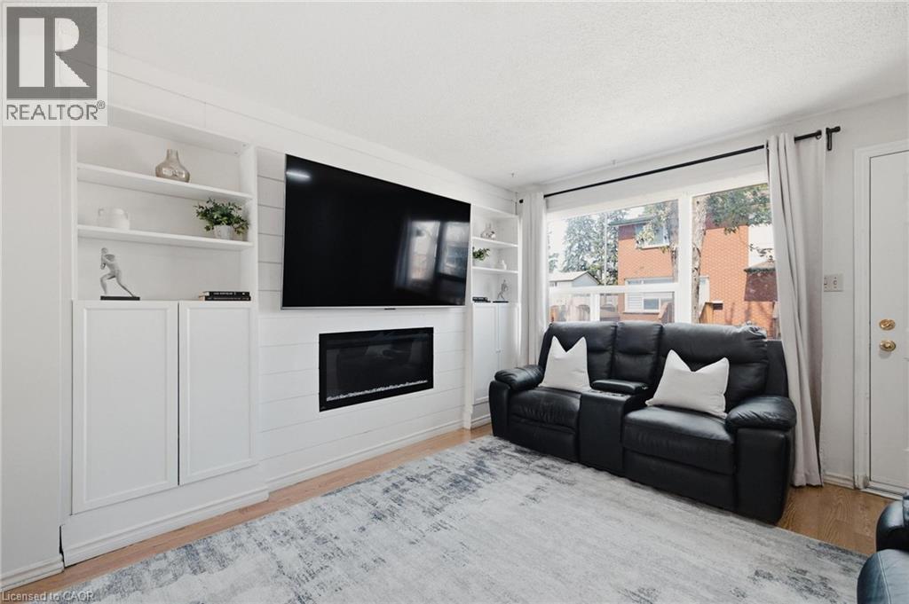 #11 164 JANSEN Avenue - Image 5