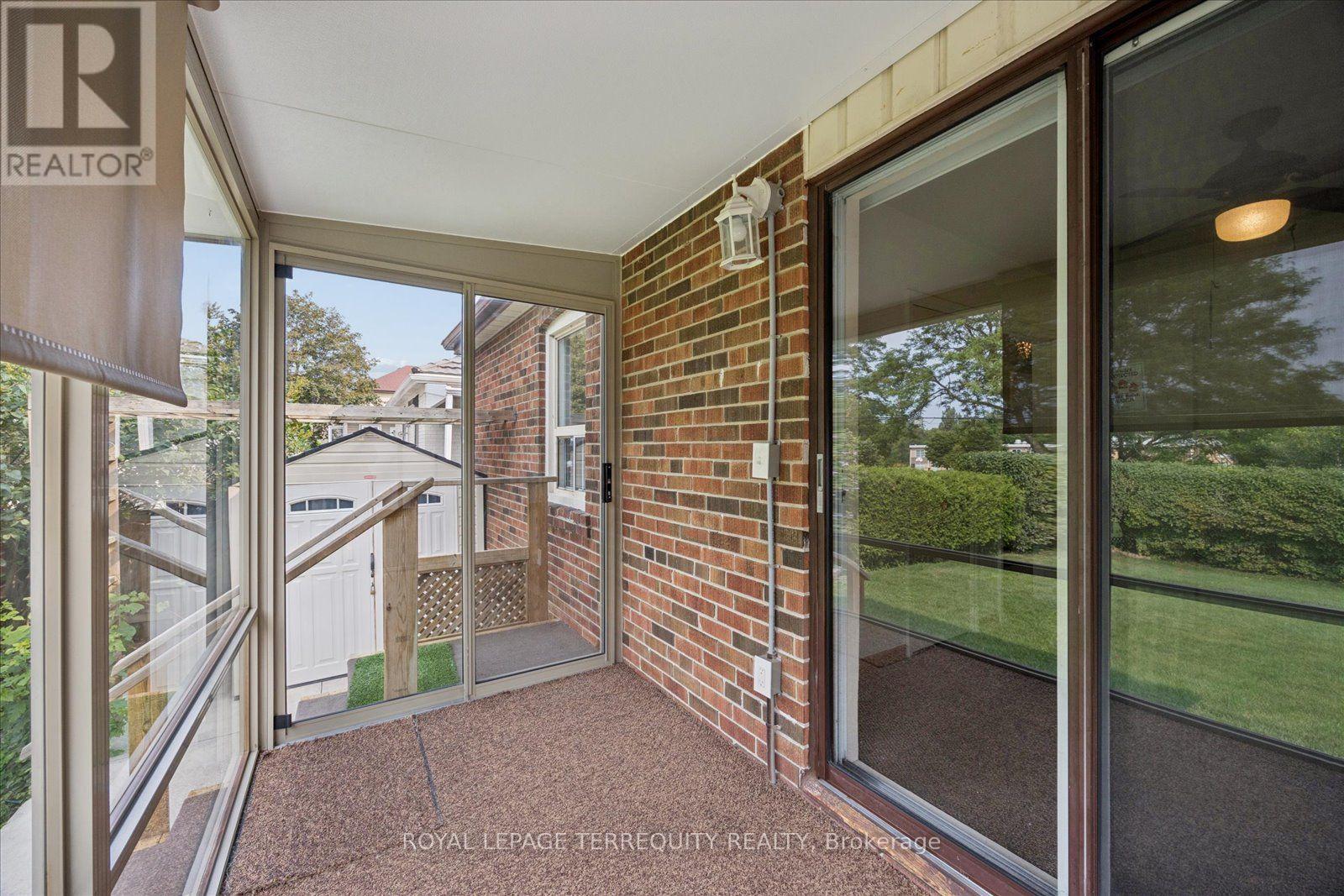 120 ELLINGTON DRIVE - 30