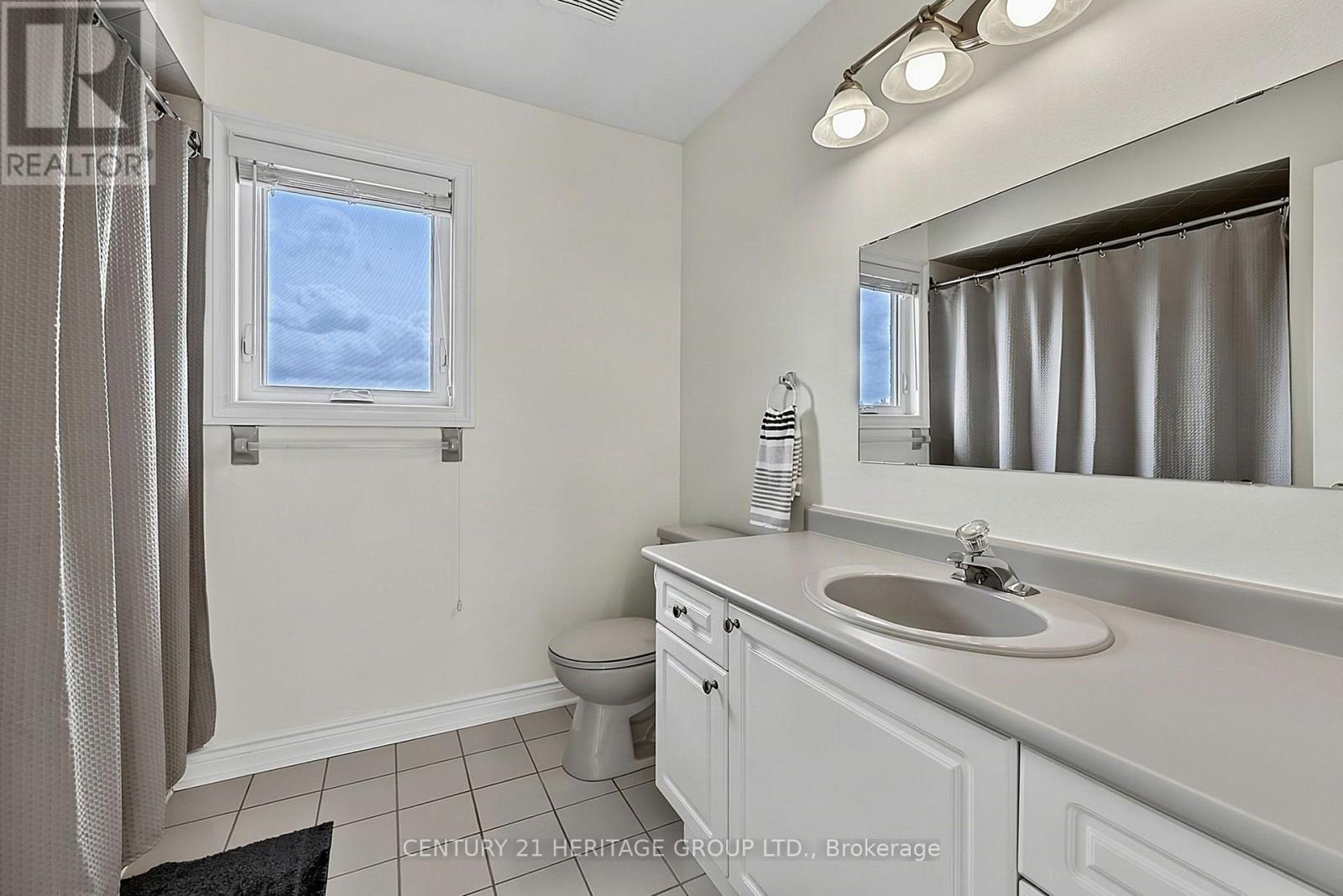 23 PARKSIDE COURT - Image 39