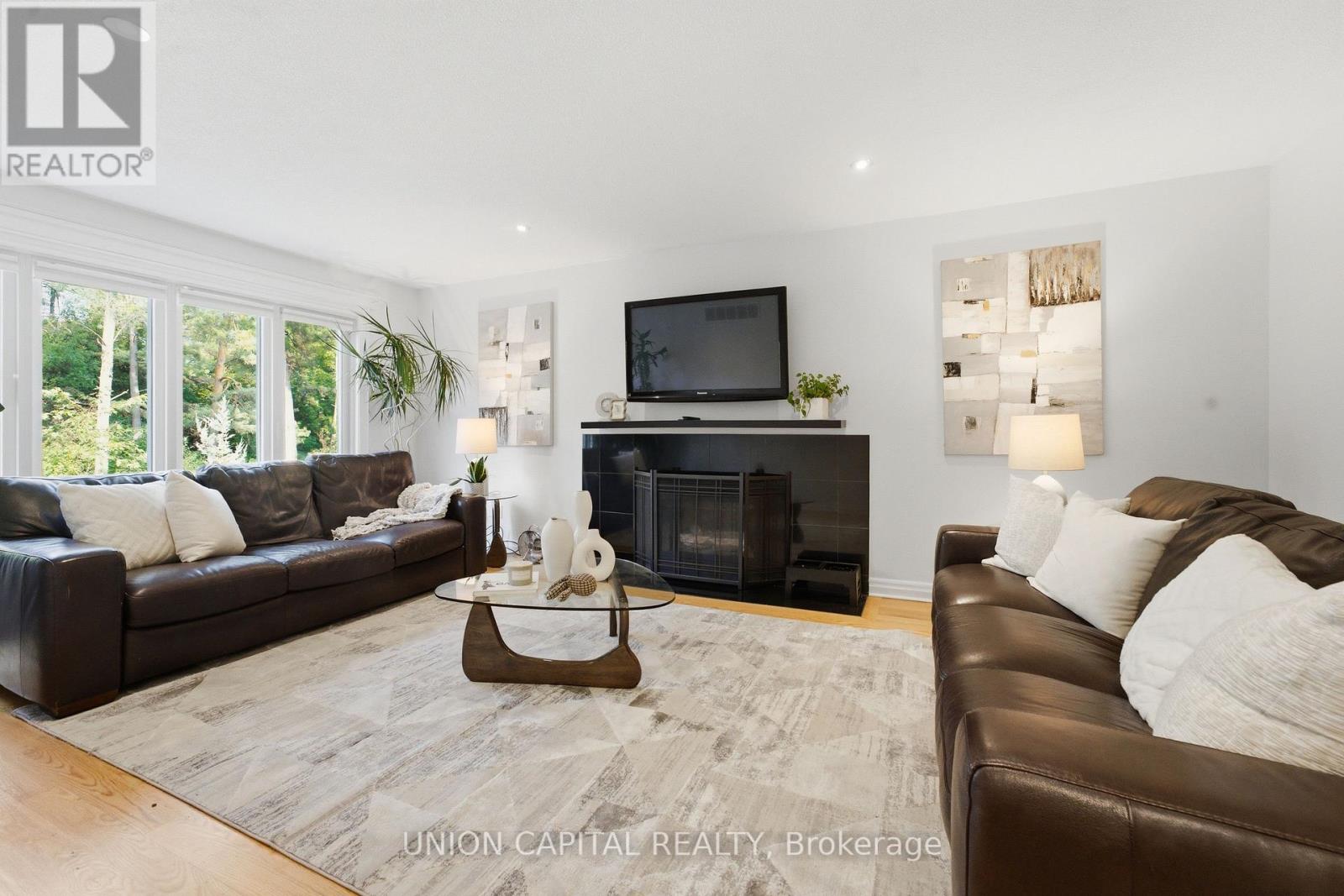 22 CYNTHIA CRESCENT - Image 5
