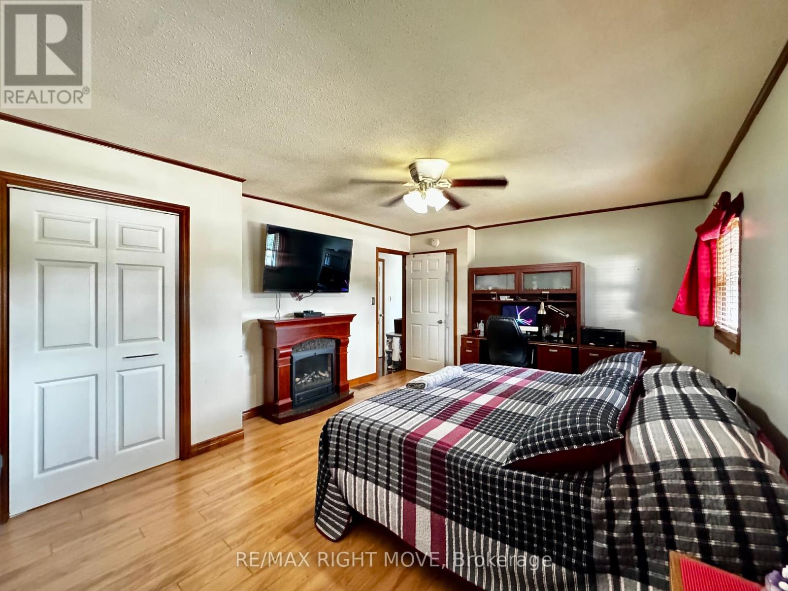 8 GAUDAUR COURT - Image 11